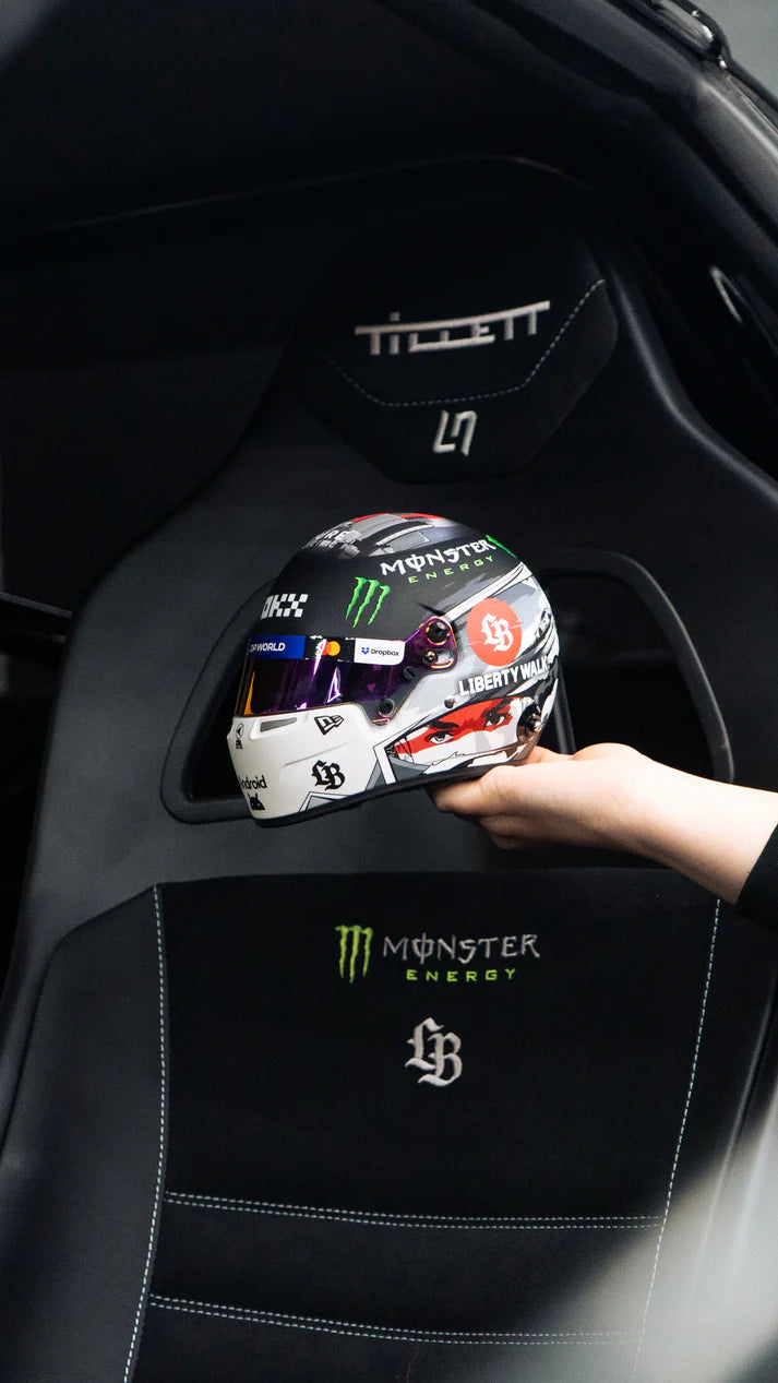 1:2 Scale Japan 2025 Liberty Walk x Quadrant Replica Helmet