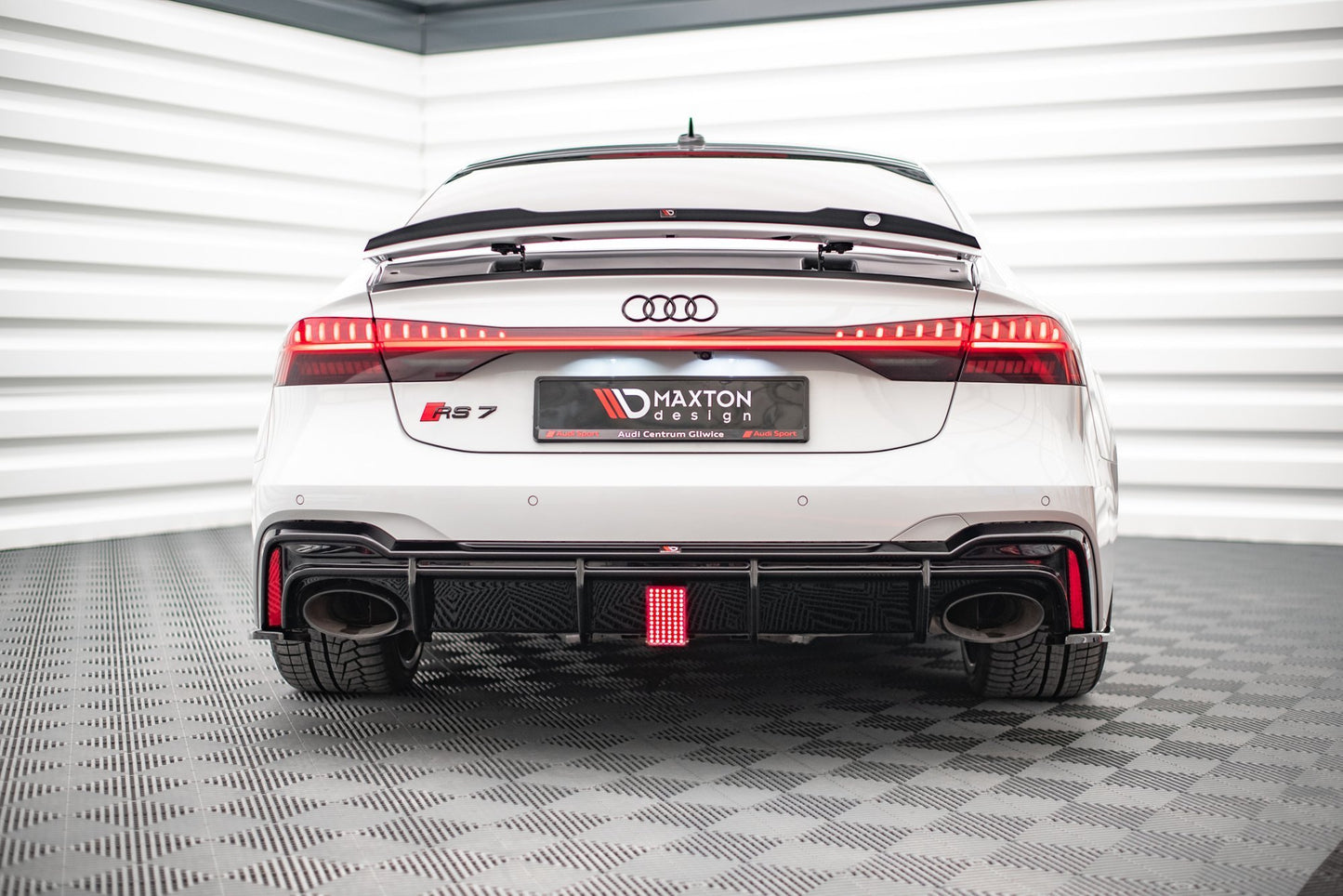 Led-Stop-Light-Audi-RS6-C8-/-RS7-C8