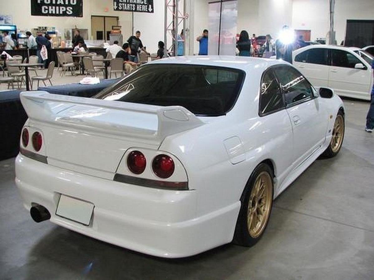 Image of Spoiler Nissan Skyline R33