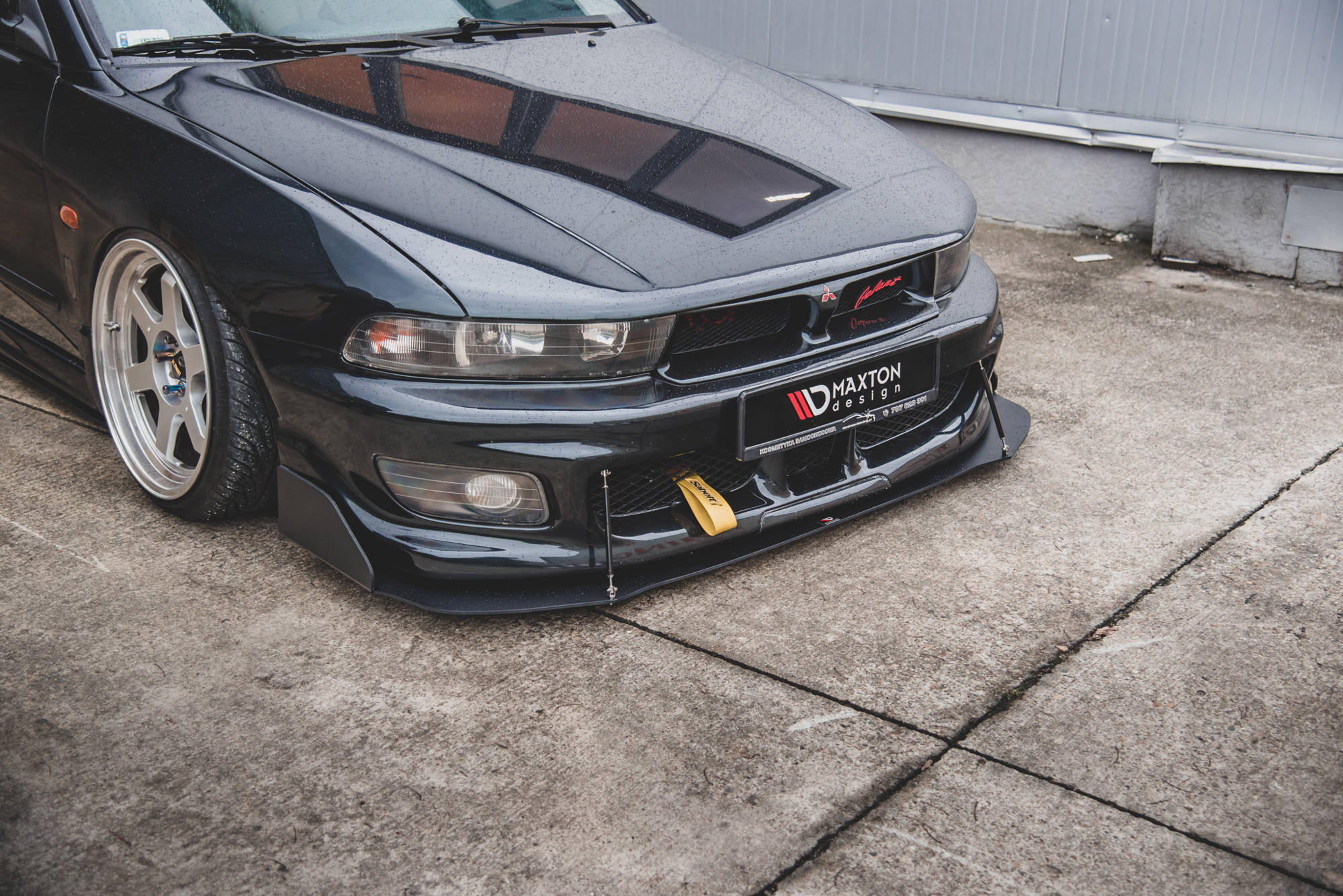 Image of Racing Front Splitter Mitsubishi Galant Avance MK8
