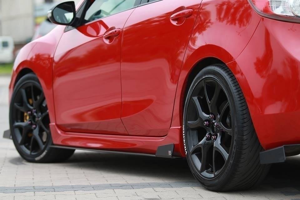 Image of Mazda 3 MK2 MPS Racing zijskirtsdiffusers
