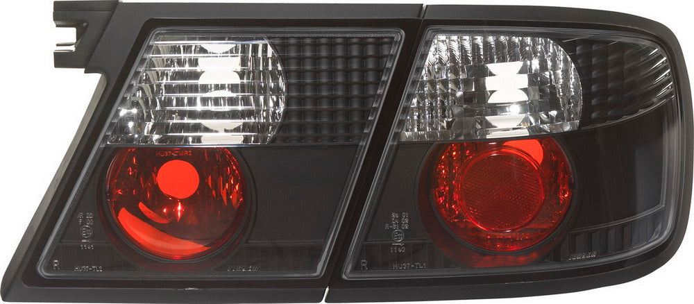Nissan-Primera-96-00-5D-Black-Taillights