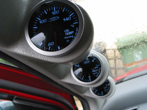 DFI-Amber/White-Smoke-Lens-Gauge-52mm---Volt