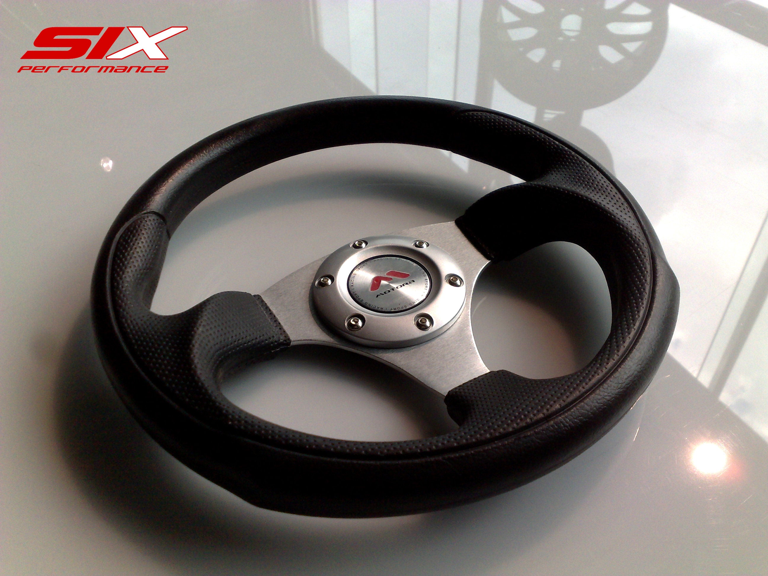 SIX-Motora-Steering-Wheel-Sendai-Black/Silver-29cm