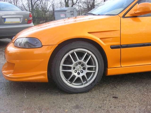 Image of Honda Civic 92-95 4D Front Fenders X1 [AUTOR]