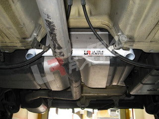 Suzuki-SX4-HB/Sedan-UltraRacing-2-Point-Rear-Lower-Tiebar