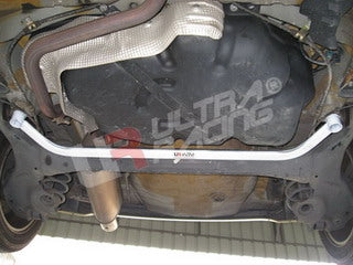 Smart-Forfour-UltraRacing-2-Point-Rear-Lower-Tiebar