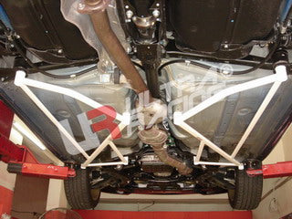 Image of Impreza STI 00-07 GD UltraRacing 2x 4-Point Floor/Side Bars