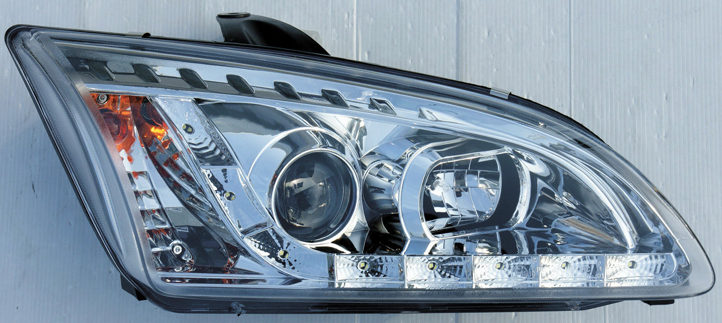 Ford-Focus-II-05-08-R8-Style-LED-Headlights-Chrome-V1