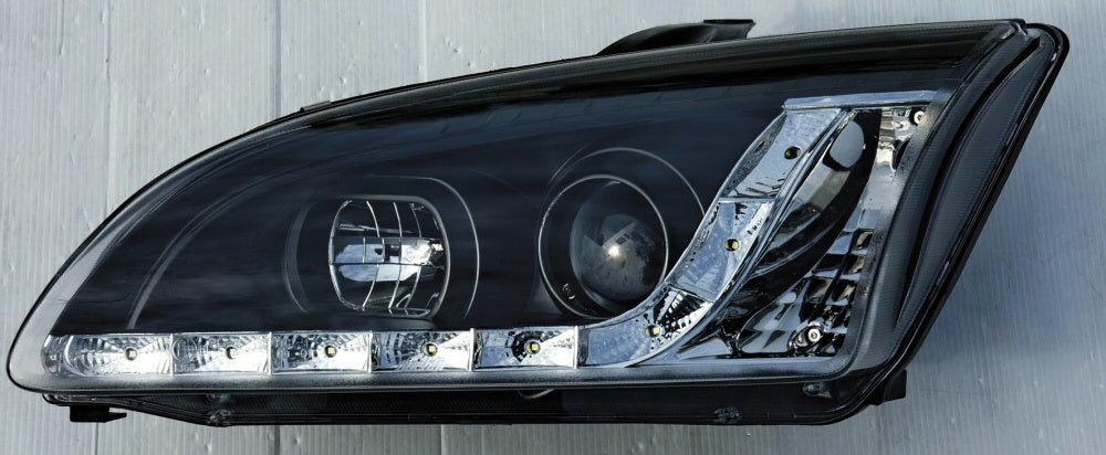 Ford-Focus-II-05-08-R8-Style-LED-Headlights-Black-V1