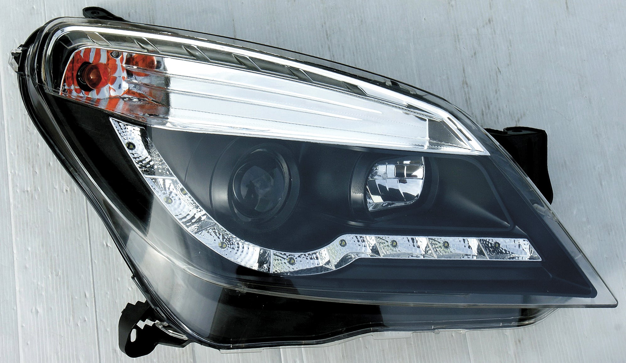 Opel Astra H 04+ R8 Style LED-koplampen Zwart V1