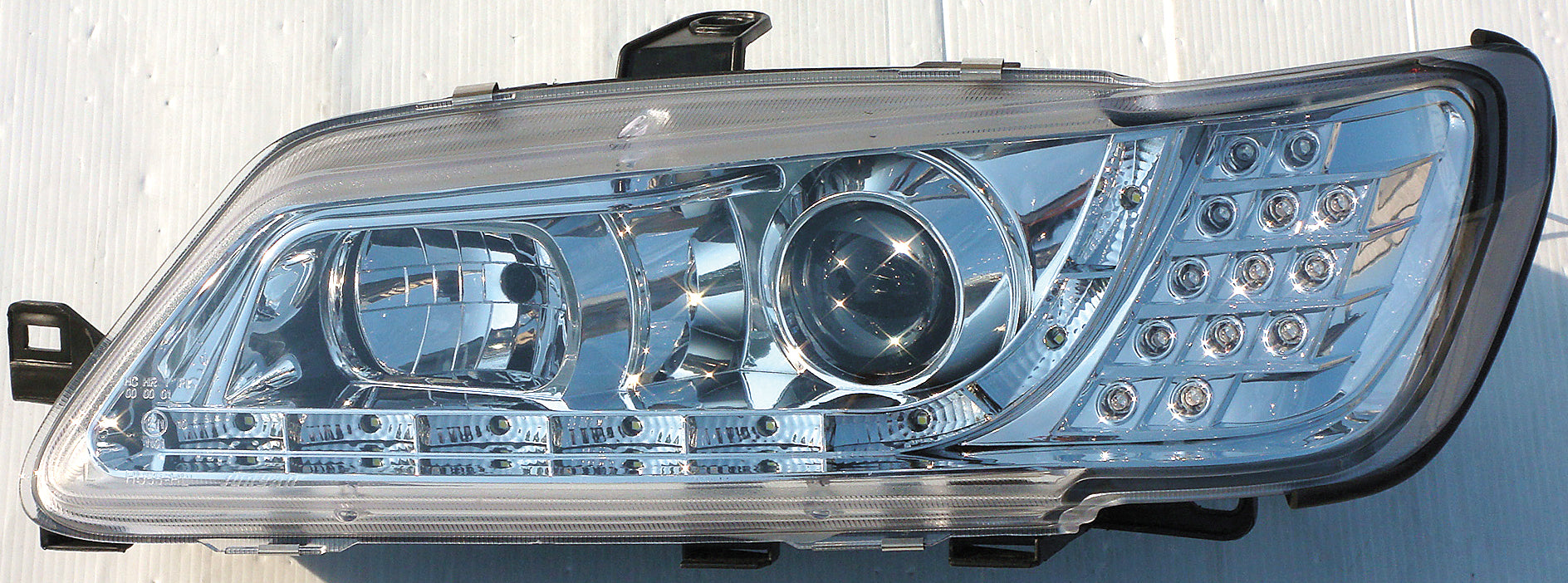 Peugeot 306 93-96 R8 Style LED-koplampen Chroom V1