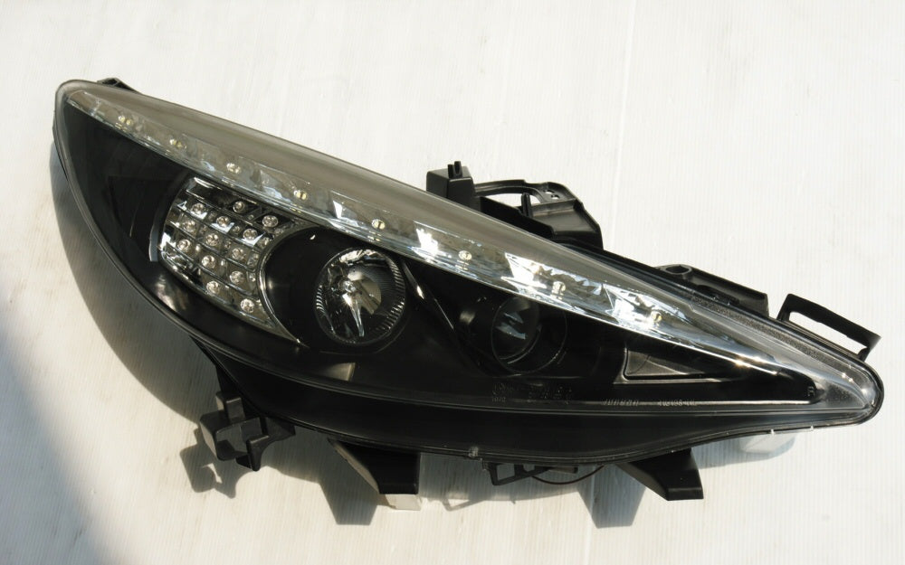 Peugeot-207-3/5D-R8-Style-LED-Headlights-Black-V1