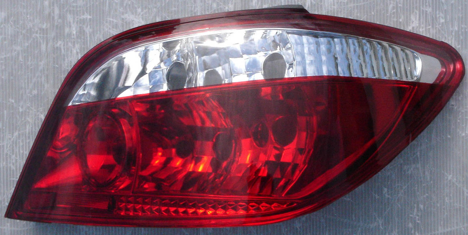 Peugeot 307 3/5D 01+ Achterlichten Rood/Helder V1