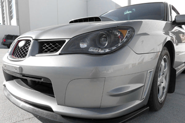 Image of Subaru Impreza GD 06-07 R8 Style Projector Headlights Black