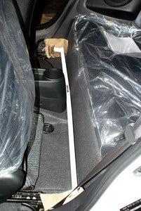 Honda-CRZ-10+-UltraRacing-2-Point-Room-Bar-1571