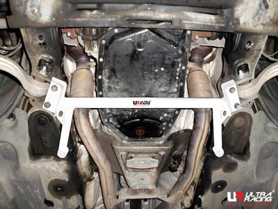 Image of Audi A6 C6 04-11 4.2 4WD UltraRacing 4-Point Front H-Brace