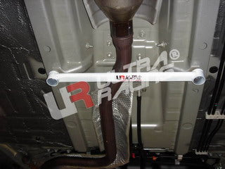 Image of Toyota Yaris HB/Sedan 05+ UltraRacing 2-Point Mid Lower Bar