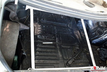 Image of Toyota Mark II 88-92 2.5T UltraRacing Rear Upper Strutbar