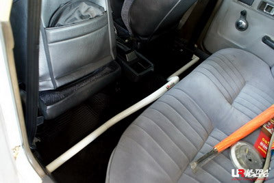Image of Mitsubishi Lancer A174 79-87 UltraRacing Room Bar