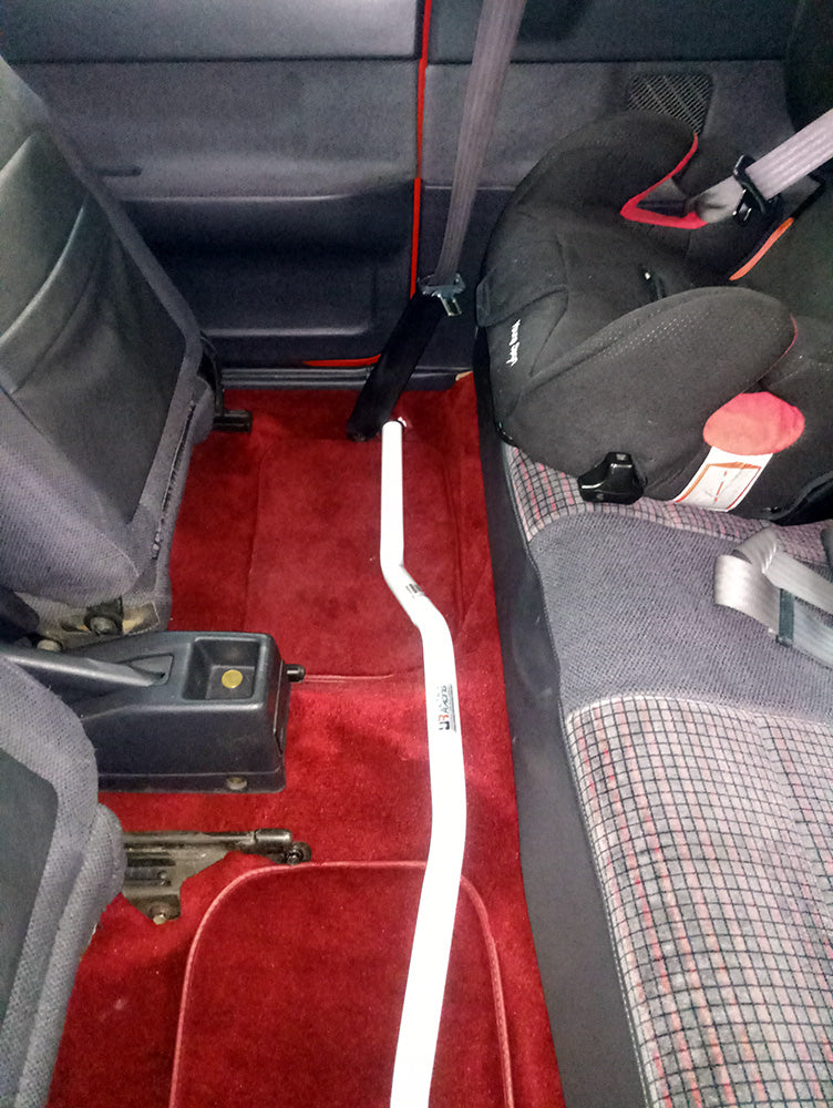 Suzuki-Swift-89-94-UltraRacing-2-Point-Room-Bar