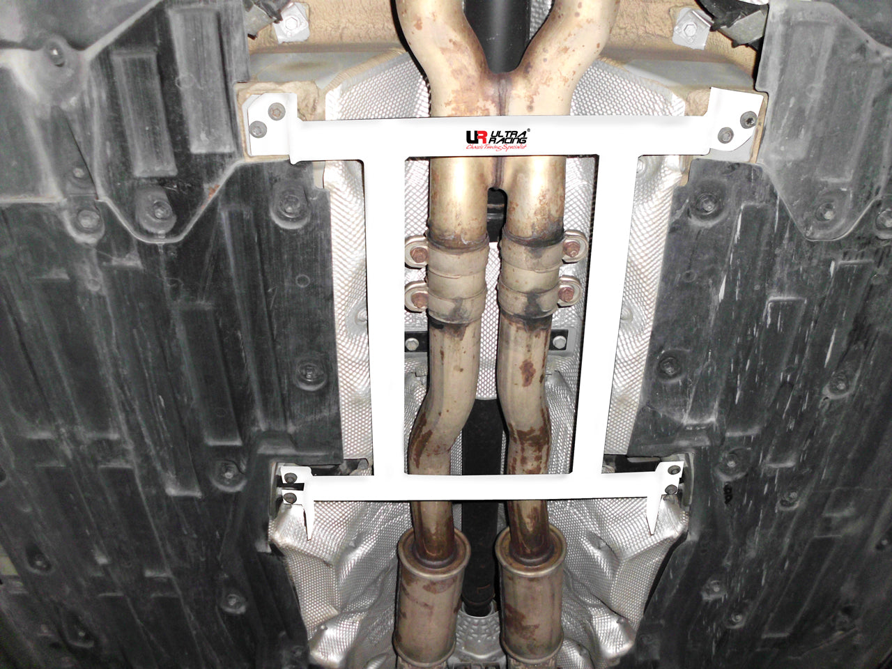 Image of Audi A8/S8 03-10 D3 UltraRacing 4P Mid Lower Brace 1875