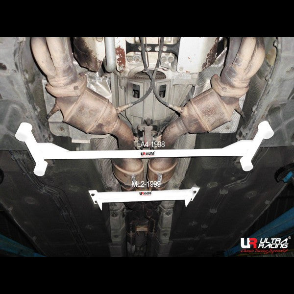 Image of Maserati Quattro Porte 4.2 04+ Ultra-R 2P Mid Lower Bar