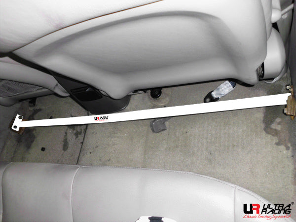 Image of Hyundai Elentra XD 1.8 00-06 UltraRacing 2Point Roombar 2094