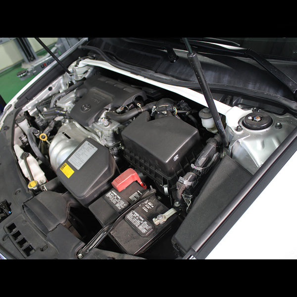 Image of Toyota Camry XV50 2.5 12+ Ultraracing Front Upper Strutbar