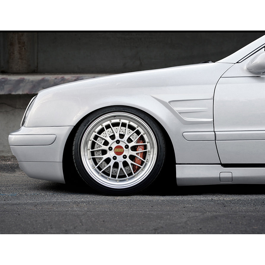 Image of Mercedes W208 (CLK) 00-01 Front Fenders [AUTOR]