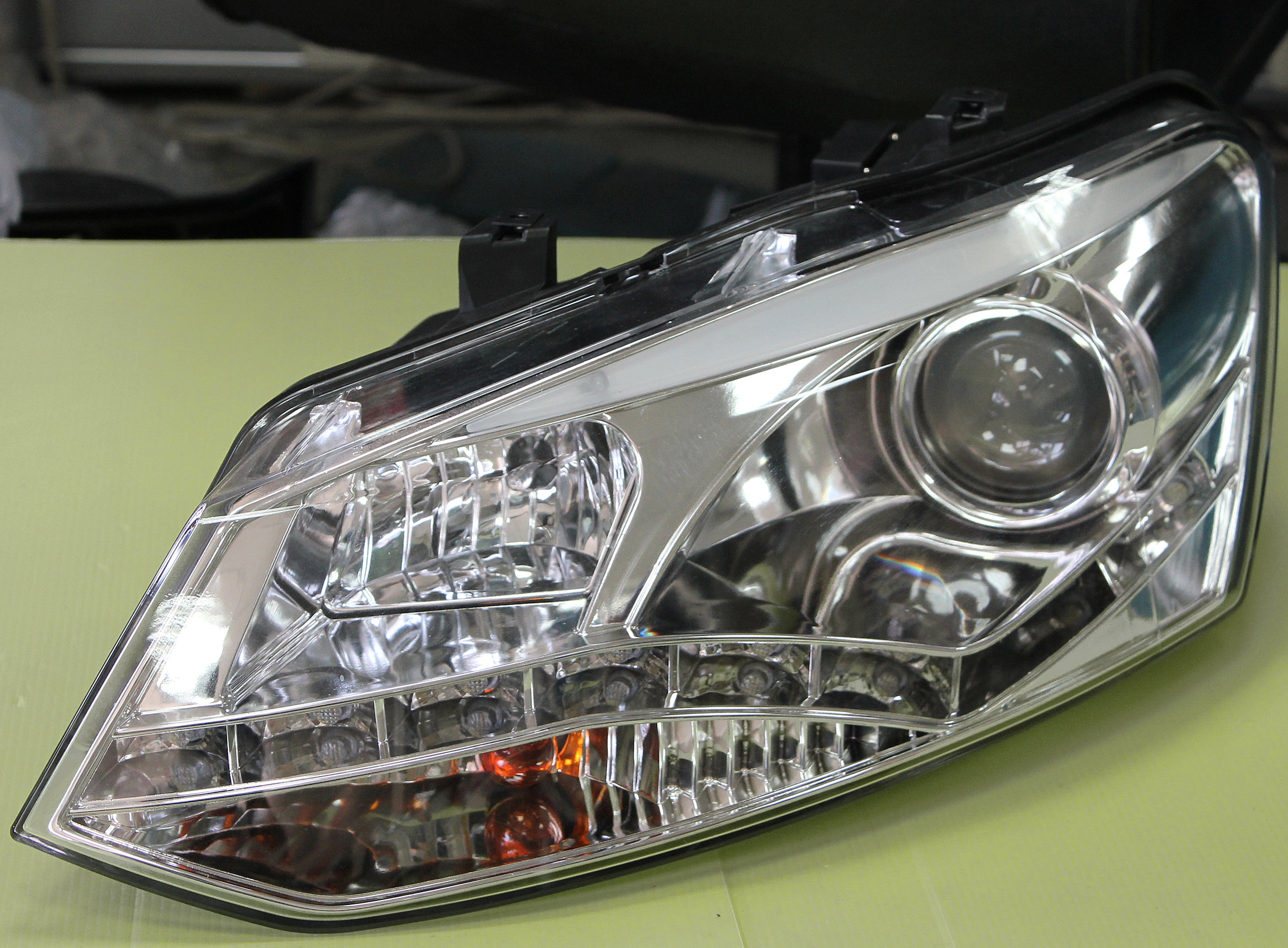 Image of VW Polo 6R 10+ Headlights Set DRL Clear (Electric)