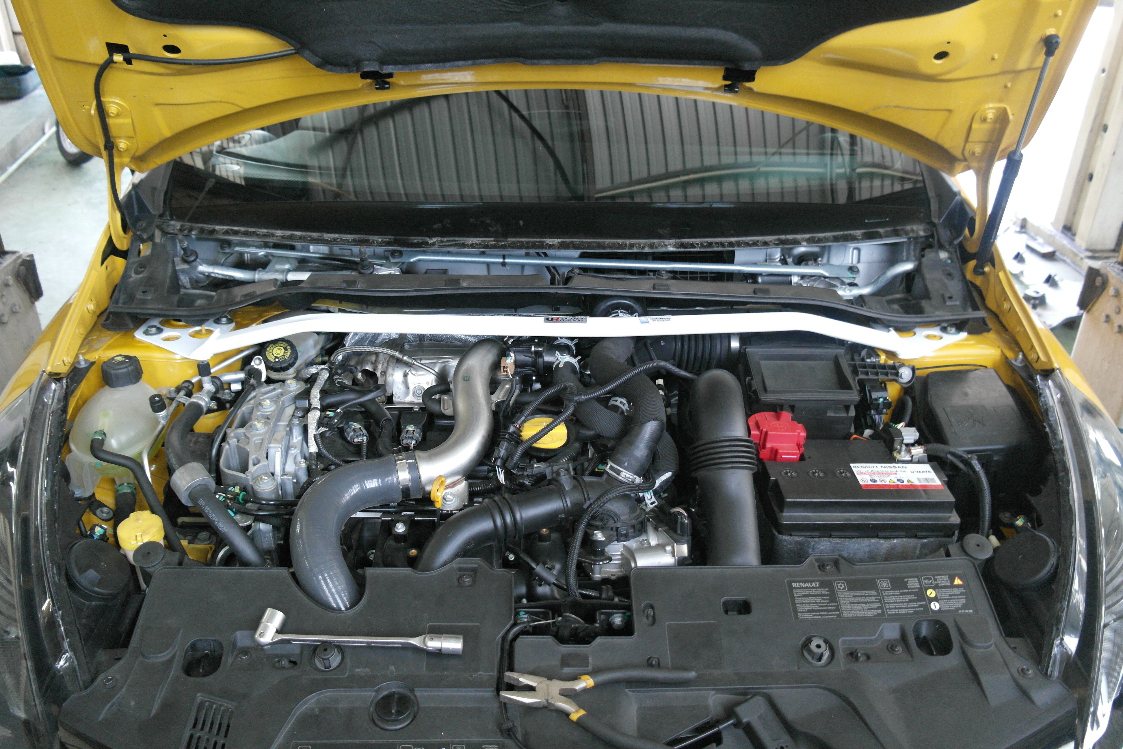 Image of Renault Clio RS Mk4 13+ Ultra-R 2P Front Upper Strut Bar
