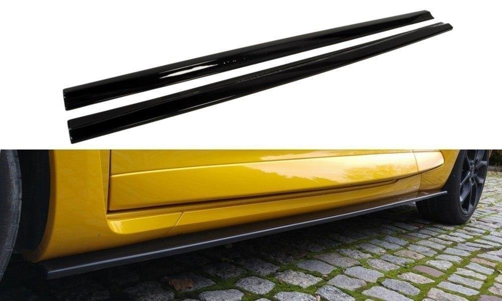 Image of Side Skirts Diffusers Renault Megane 3 RS - Textured