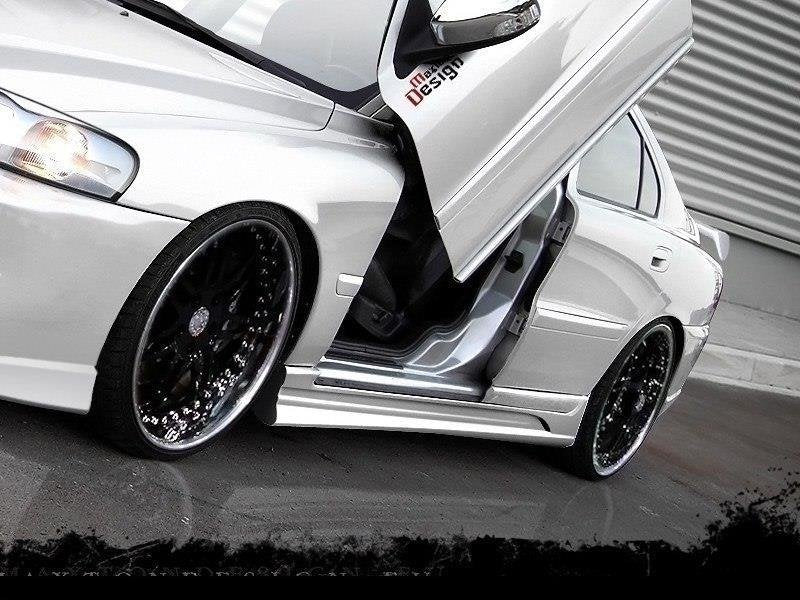 Image of Side Skirts Volvo S60 - Primed