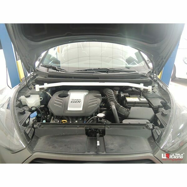 Hyundai-Veloster-1.6-GDI-11+-UltraRacing-Front-Strut-Bar