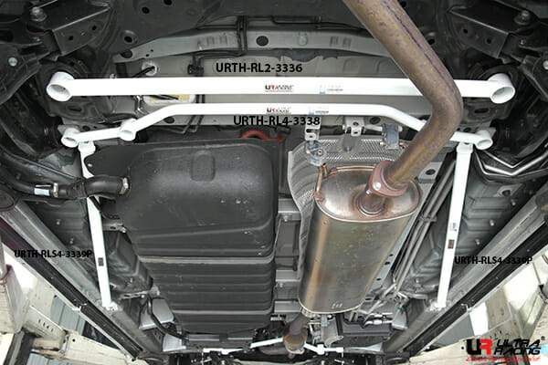 Toyota-Alphard-AH30-Ultra-Racing-2-Point-Rear-Lower-Brace