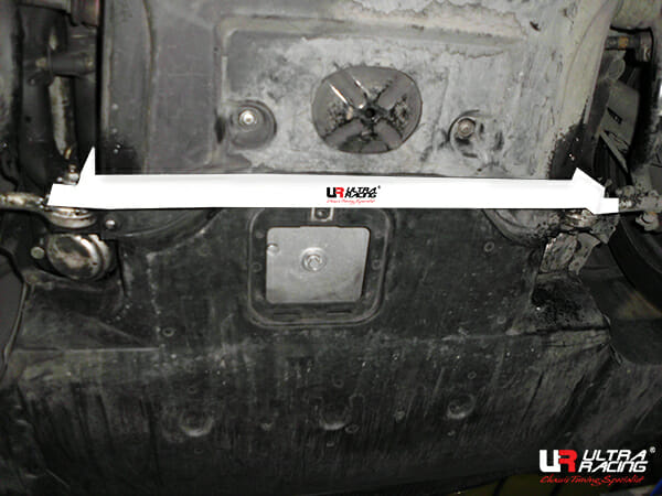 BMW-E39-M5-Ultra-Racing-Front-Lower-Bar-3062