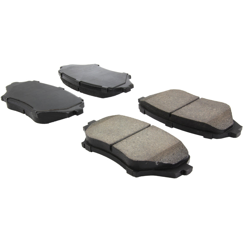 Image of 30911790 Stoptech sportremblokken met vulplaten en bevestigingsmateriaal