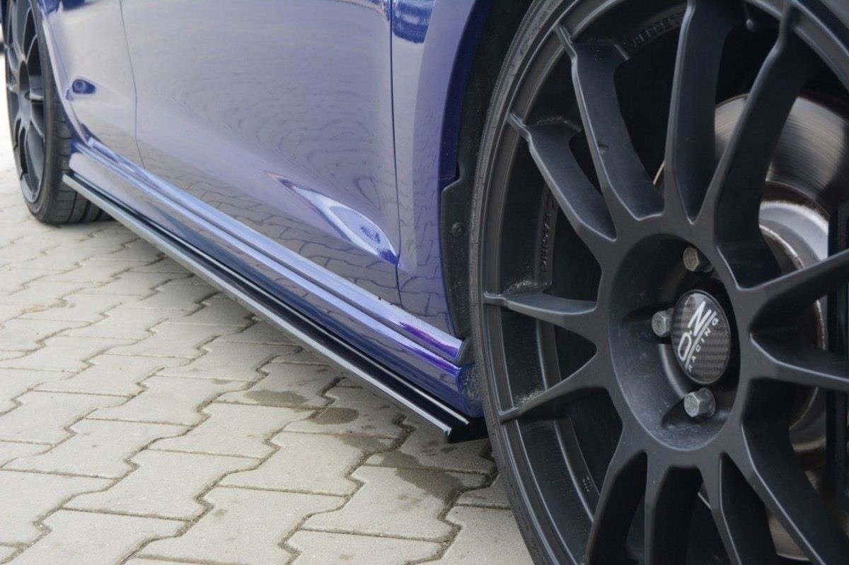 Side-Skirts-Diffusers-V.1-VW-Golf-7-R-/-R-Line---Gloss-Black