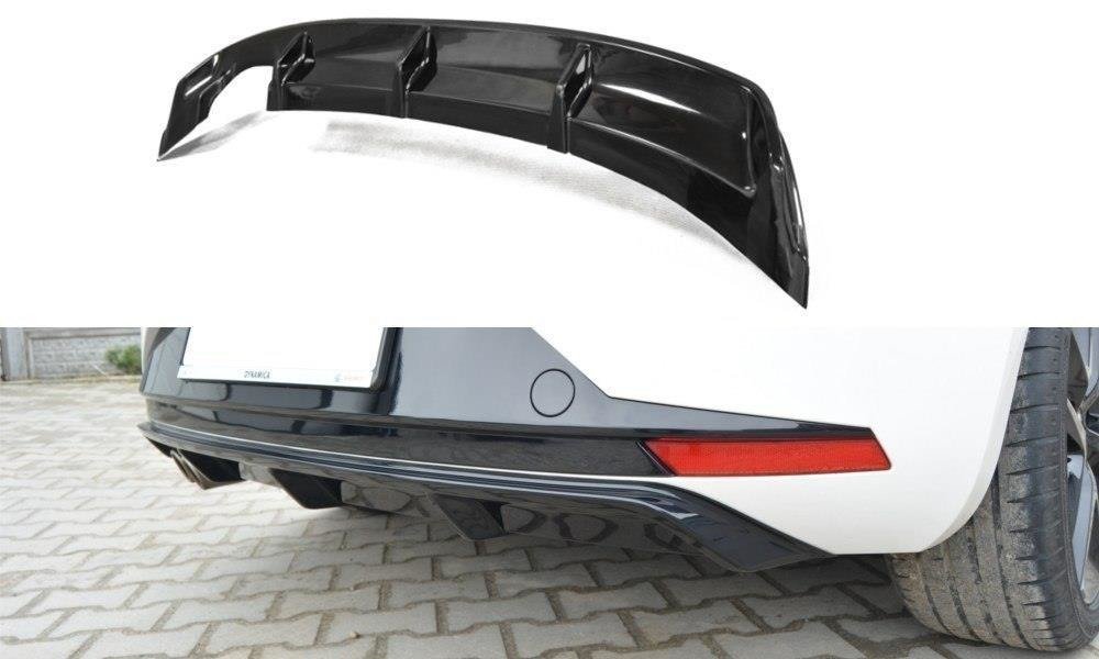 Image of Rear Valance Seat Leon III Fr - Gloss Black