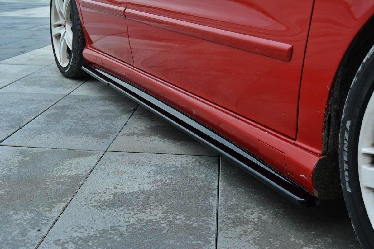 Image of Side Skirts Diffusers Seat Leon MK1 Cupra - Gloss Black