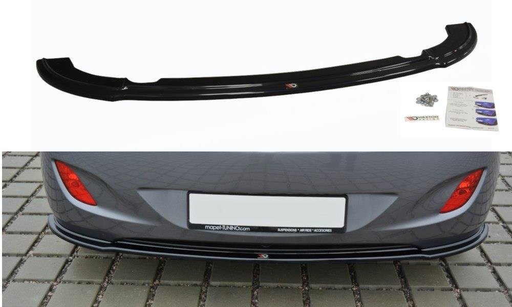 Image of Central Rear Splitter Hyundai I30 MK.2 - Gloss Black