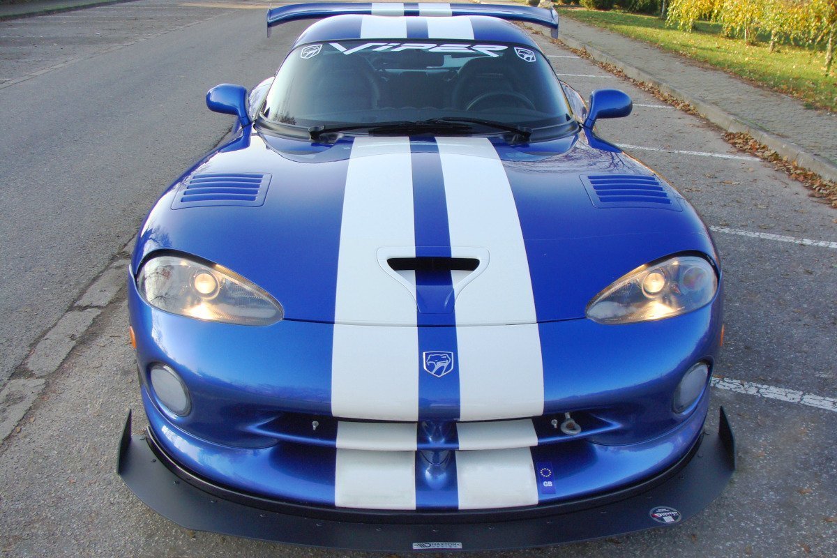 Image of Front Racing Splitter Dodge Viper GTs V2