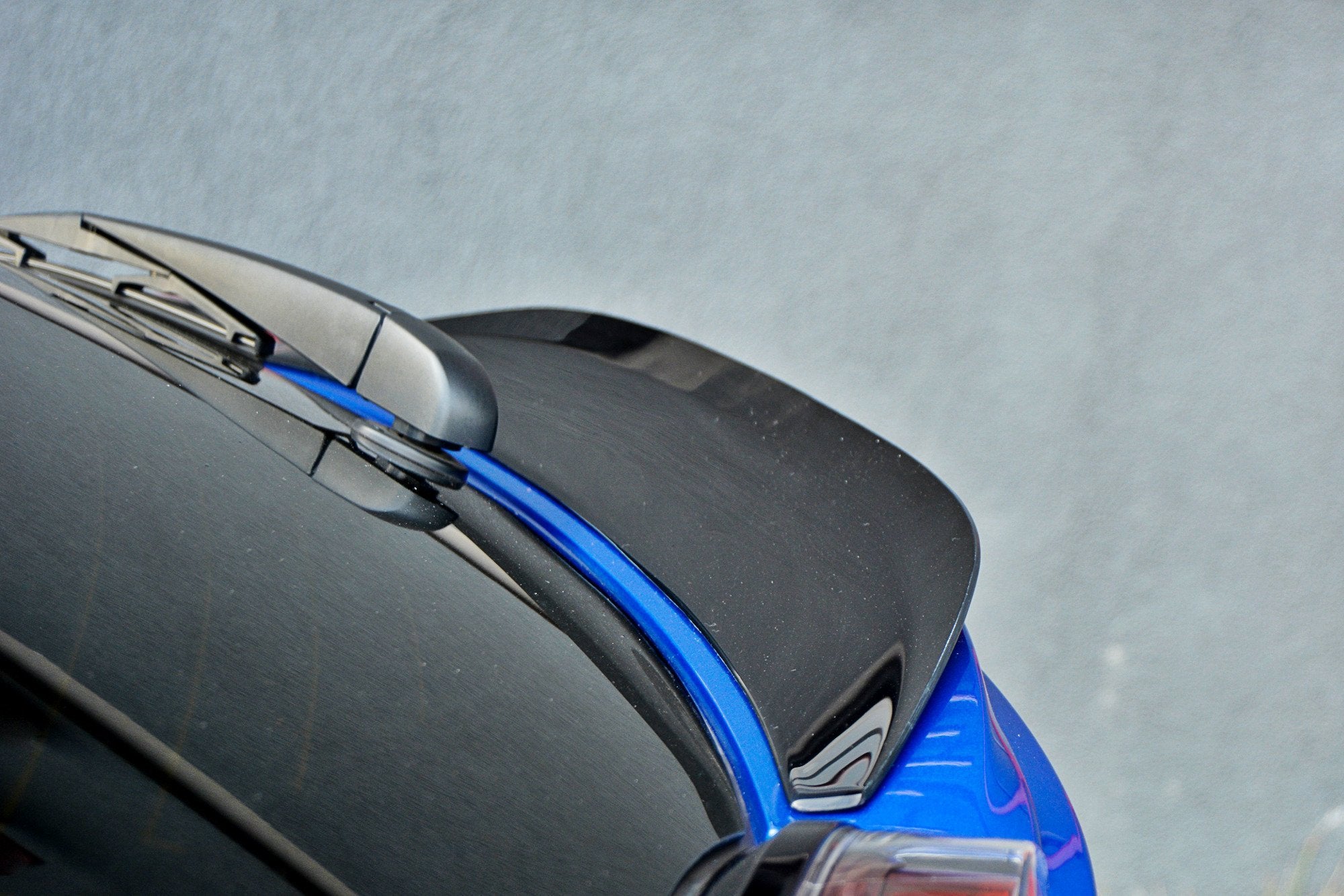 Image of Spoiler Extension Toyota C-Hr - Textured