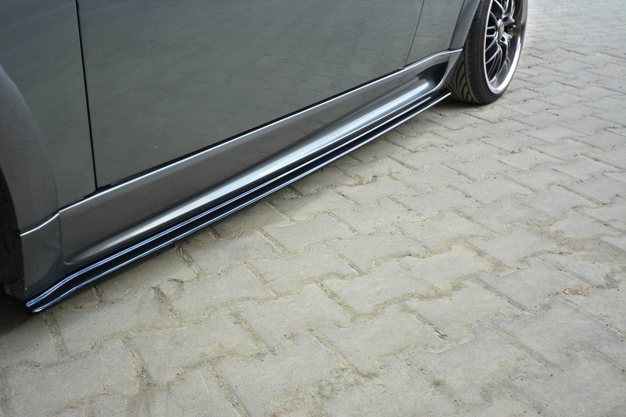 Image of Side Skirts Diffusers Mini R53 Cooper S JCW - Gloss Black