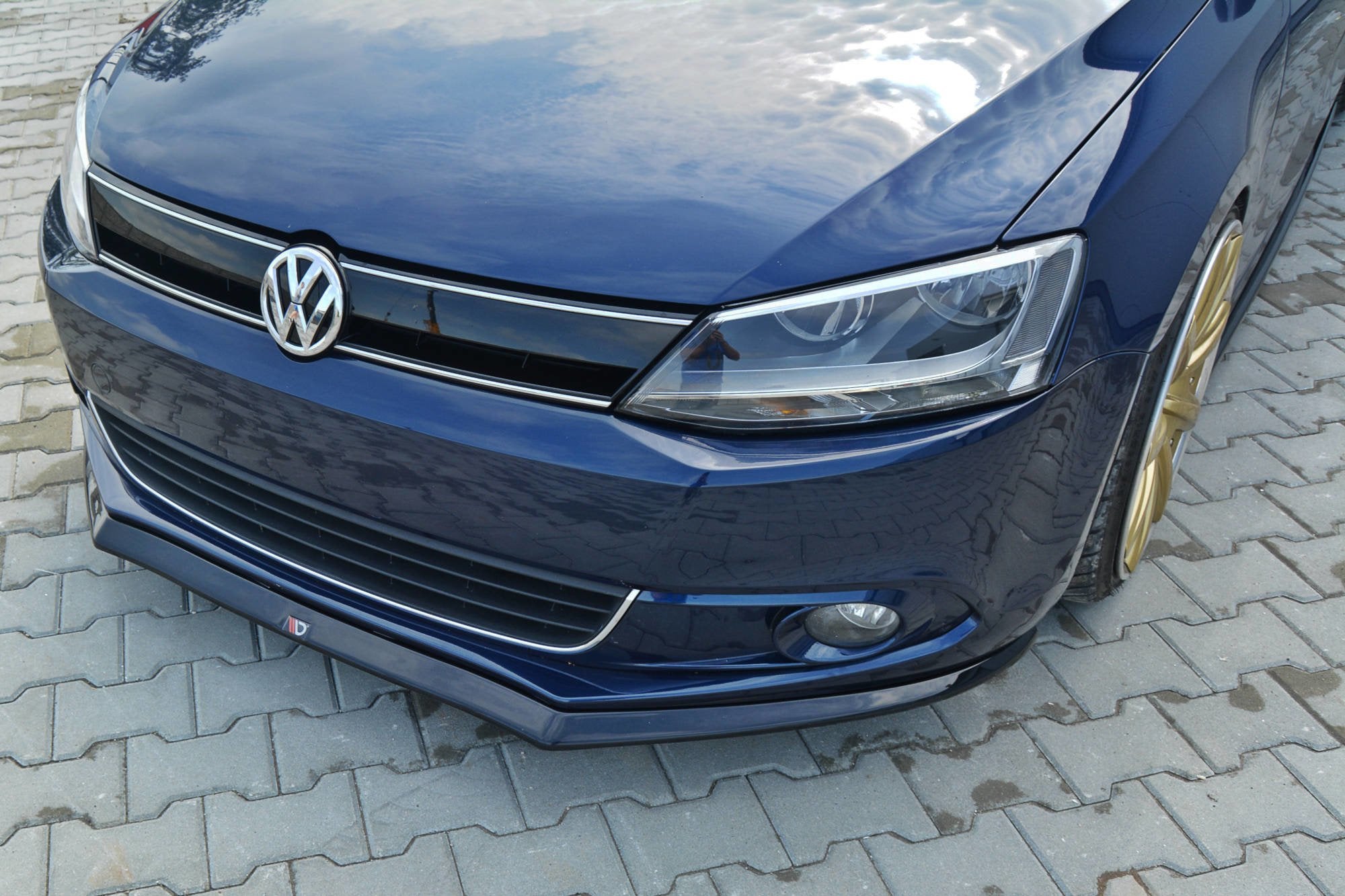 Image of Front Splitter V.2 Volkswagen Jetta MK6 Sedan Preface-GB