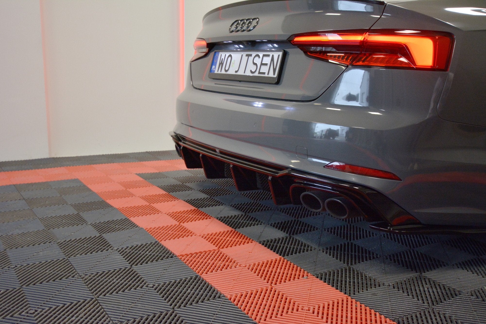 Image of Rear Valance Audi S5 F5 Coupe / Sportback - Gloss Black