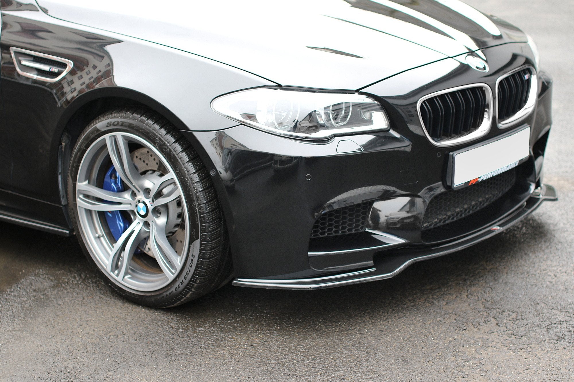 Image of Front Splitter BMW M5 F10/ F11 - Gloss Black V2