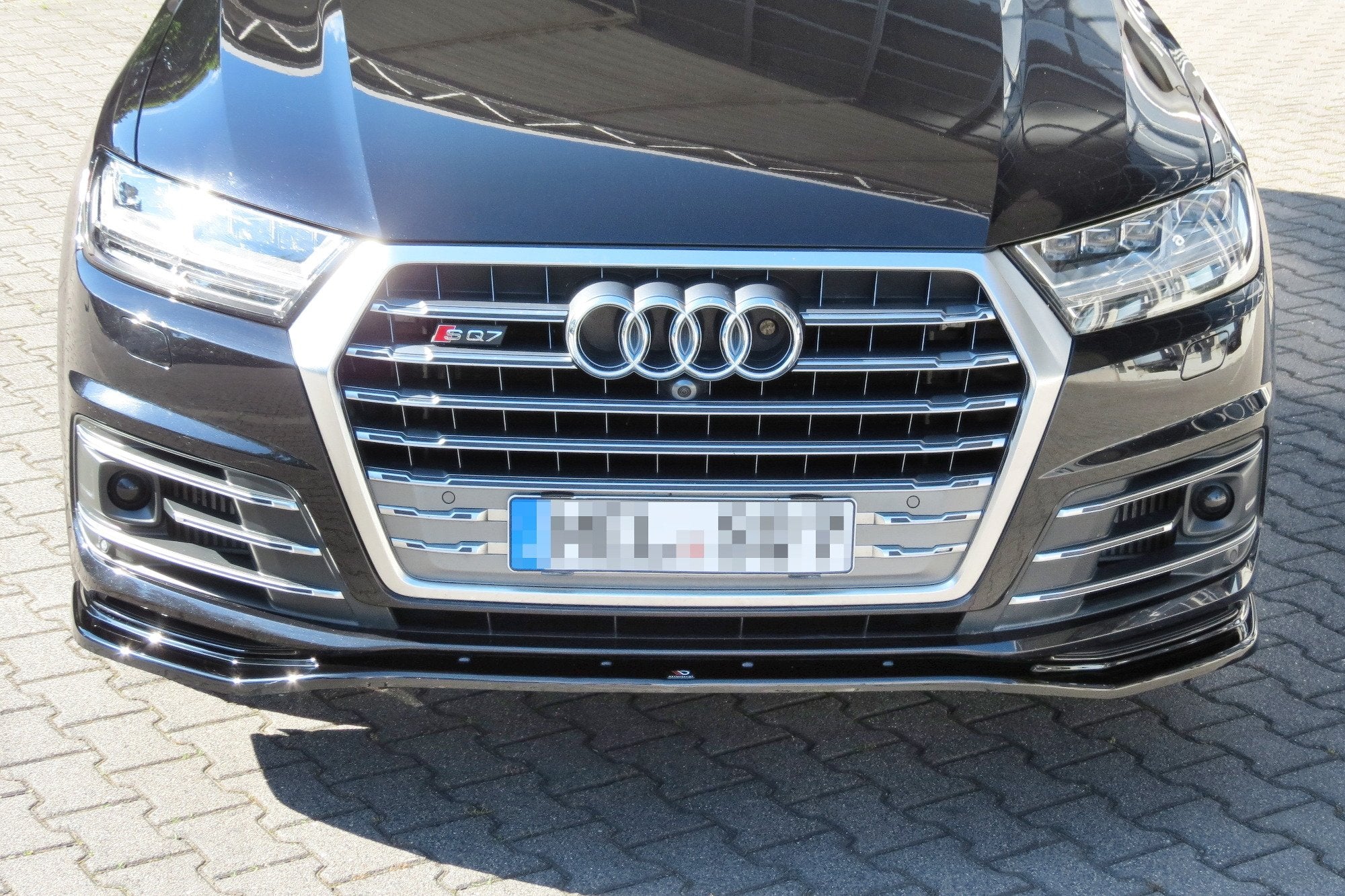 Image of Front Splitter Audi SQ7 / Q7 S-Line MK.2 - Gloss Black