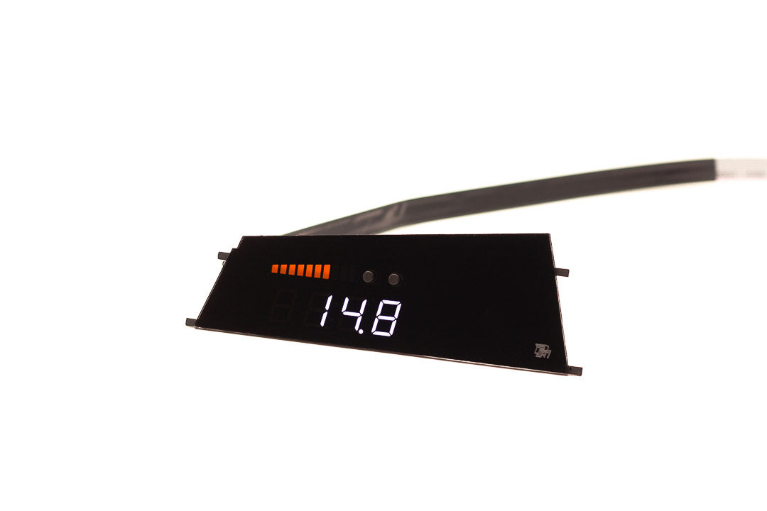 Image of P3 Analog Gauge - BMW 5 Series G3X / F90 Gauge (17-24) Without Vent Red Bars / White Digits